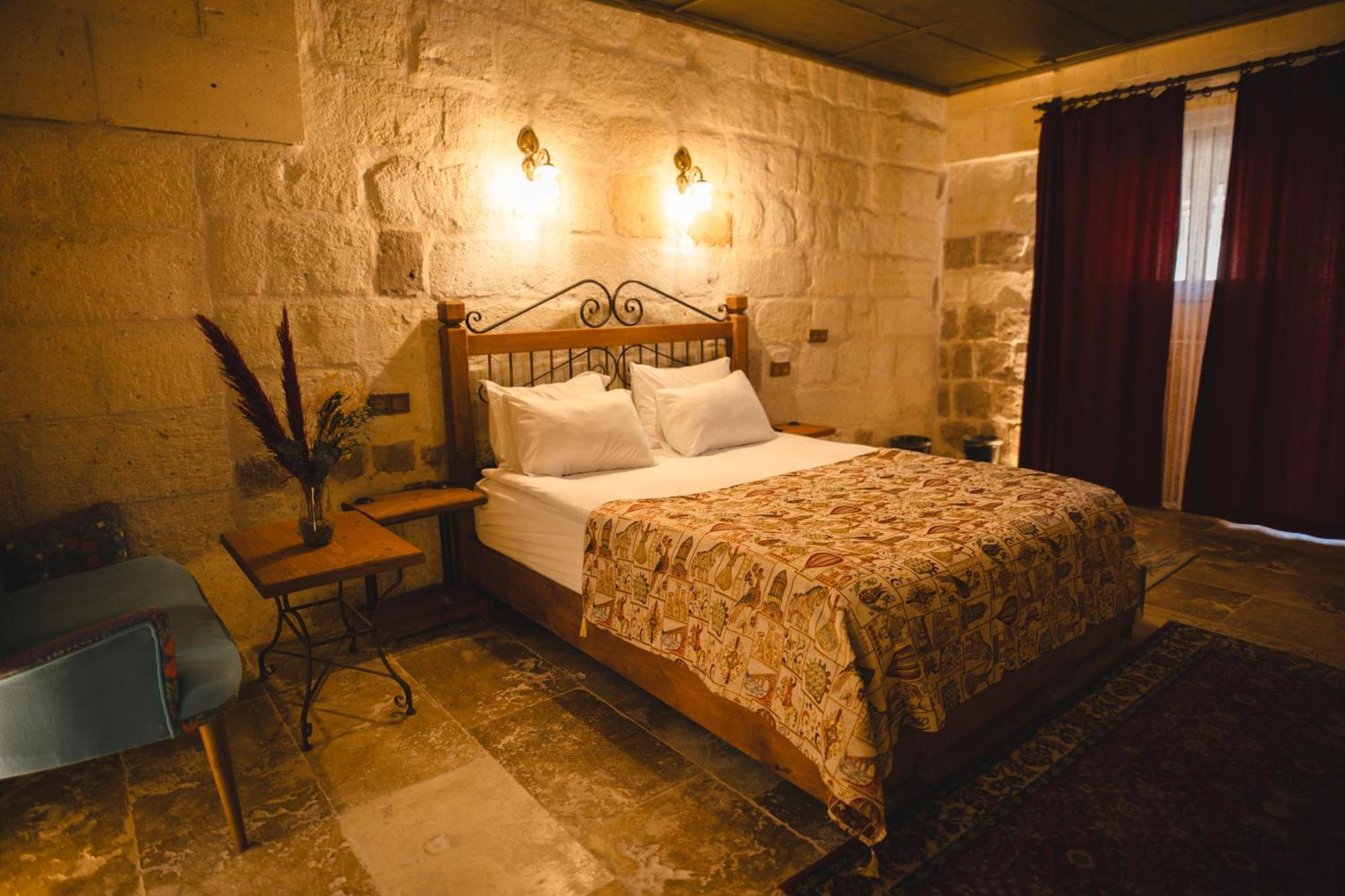 Çavuşin Cave House Acomodação com café da manhã Göreme Exterior foto