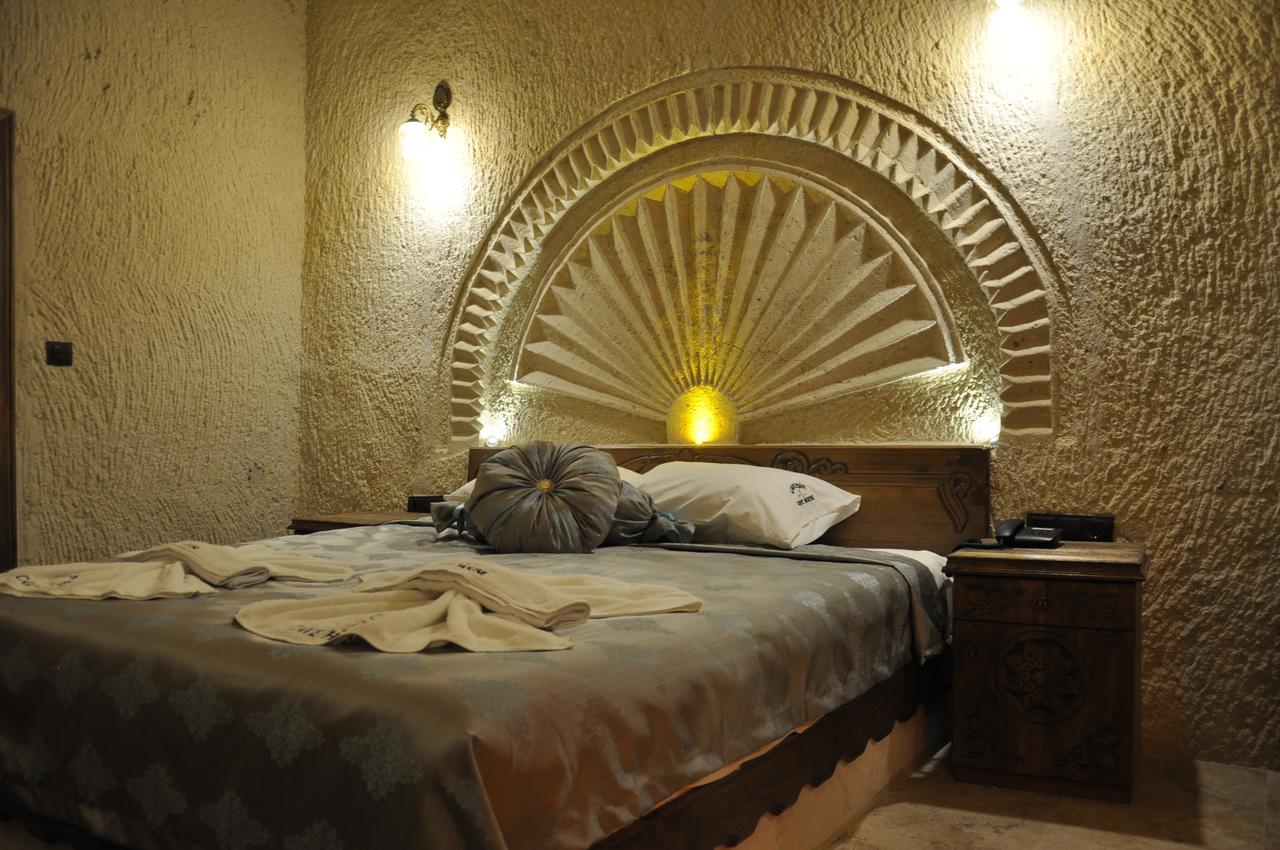Çavuşin Cave House Acomodação com café da manhã Göreme Exterior foto